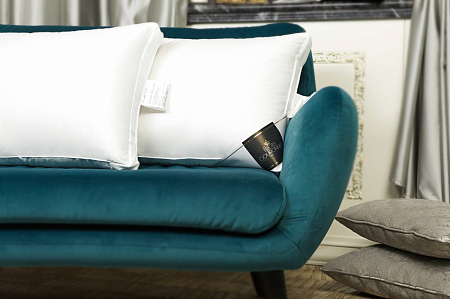 Подушка Trois Couronnes Duke Cosy
