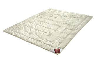 Одеяло Brinkhaus Mahdi Satin Light