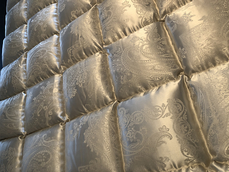 Одеяло Trois Couronnes Saint Eiderdown