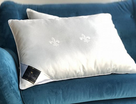 Подушка Trois Couronnes Luxury Selection Cashmere