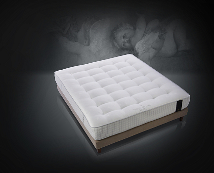 Trois Couronnes Le Roy