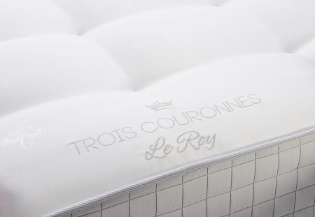 Trois Couronnes Le Roy