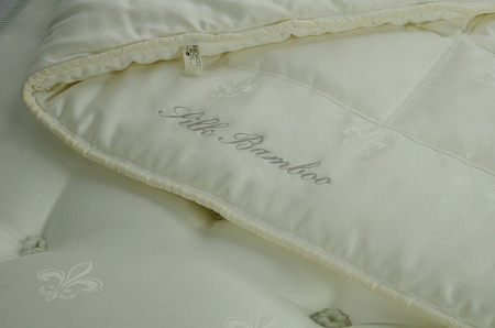 Топпер Trois Couronnes Silk/Bamboo Light