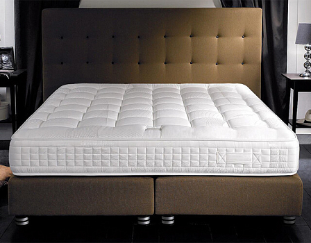 Sleepeezee Eminence
