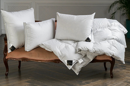 Подушка Trois Couronnes Royal Wild Duck Down Soft