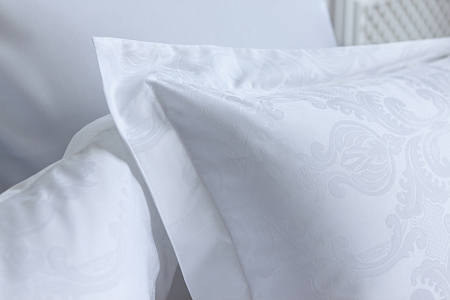 Pillow Case Royal Jacquard Modal Palazzo Standart 4/0
