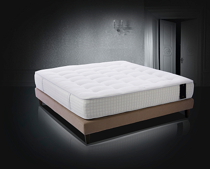 Trois Couronnes Baron