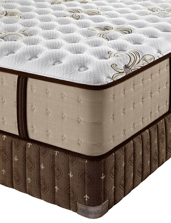 Stearns&Foster Estate