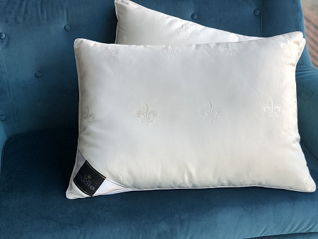 Подушка Trois Couronnes Luxury Selection Cashmere