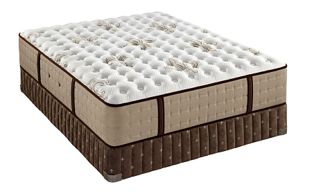 Stearns&Foster Estate