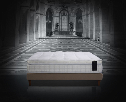 Topper Trois Couronnes Levity