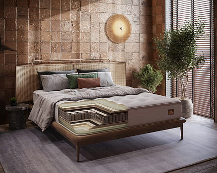 Trois Couronnes Sovereign