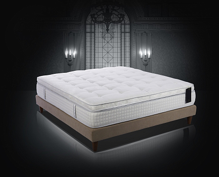 Топпер Trois Couronnes Vividus II