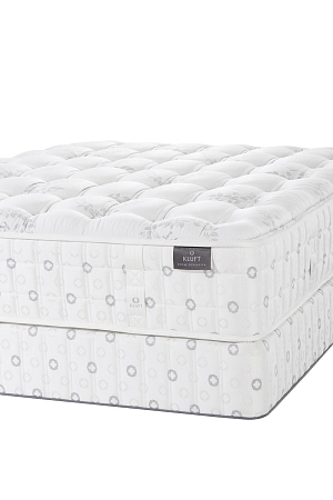 KLUFT Royal Sovereign Collection Gramercy Plush