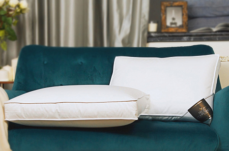 Подушка Trois Couronnes Lotus Lux Cosy