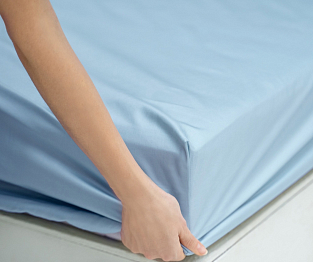 Простынь на резинке Italian Satin H30 COL.137 PLEINAIR (Голубое небо)