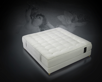 Trois Couronnes Sovereign