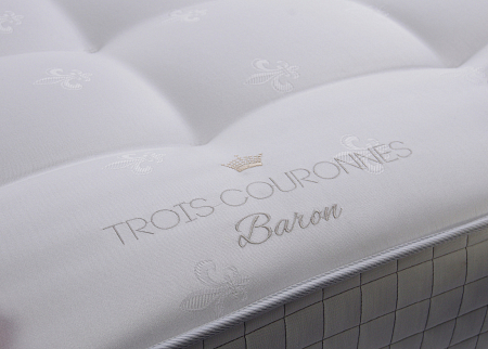 Trois Couronnes Baron