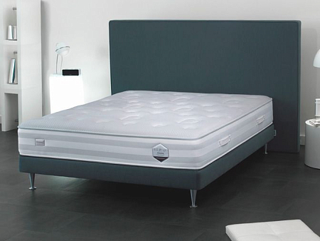 Sleepeezee Chrome