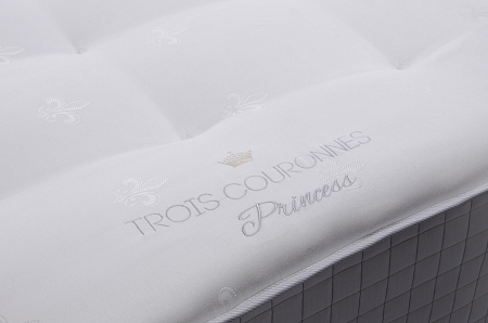 Trois Couronnes Princess