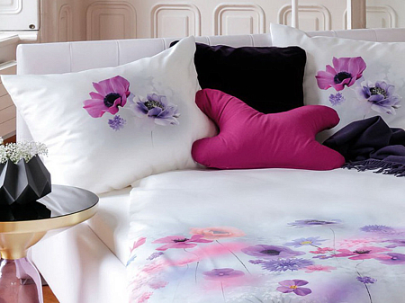 Подушка Young Face